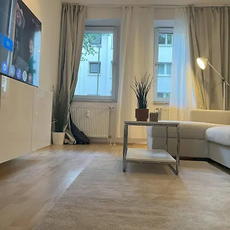 Gemuetliche Wohnung, Ruhige Lage * إسن